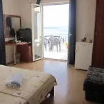 In With Sea View, Terrace, Air Conditioning, Wi-fi 3* Hvar Town