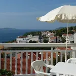 In With Sea View, Terrace, Air Conditioning, Wi-fi Hvar Town