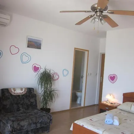 Penzion In With Sea View, Terrace, Air Conditioning, Wi-fi